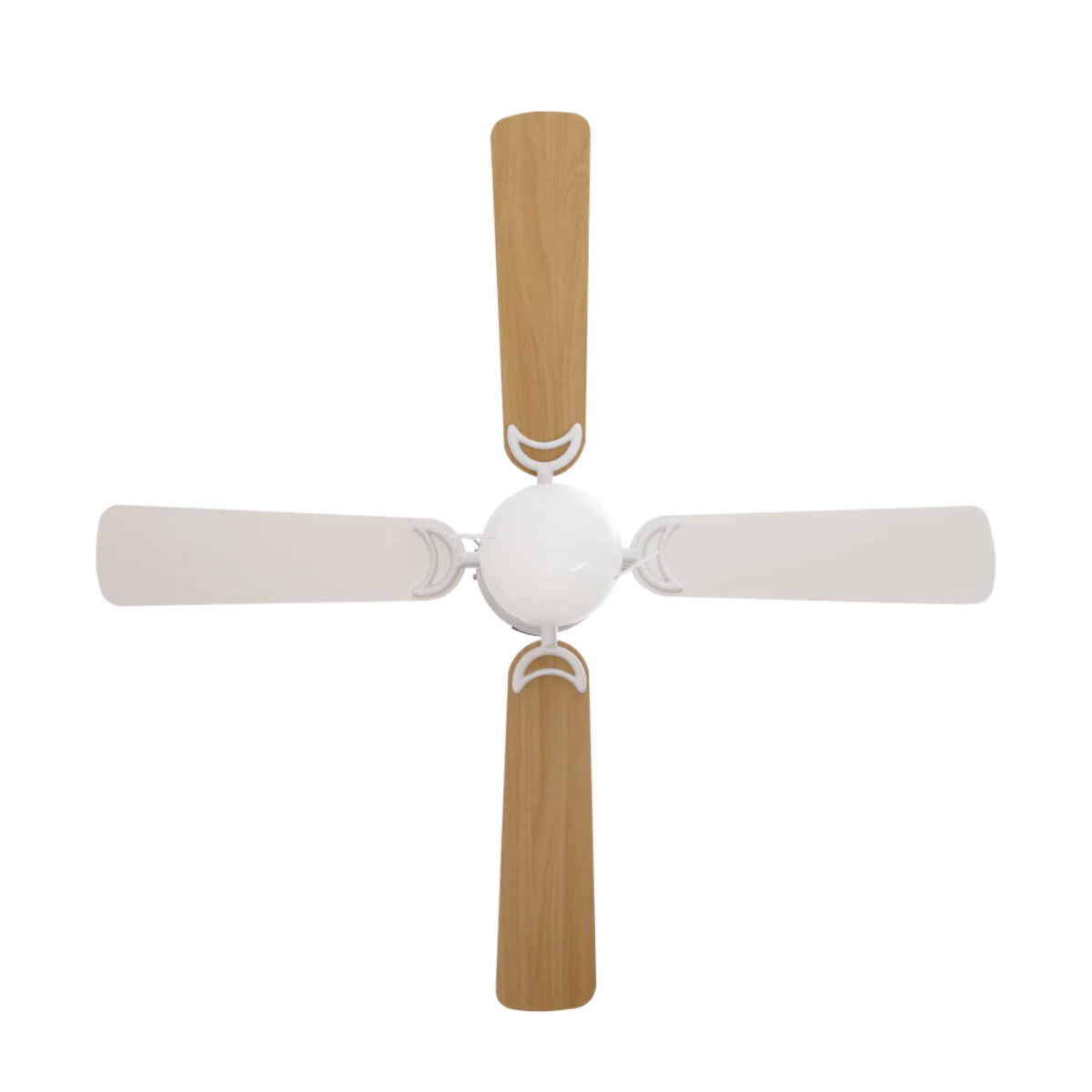 Detalle de las 4 aspas de doble vista del ventilador Condesa 42″